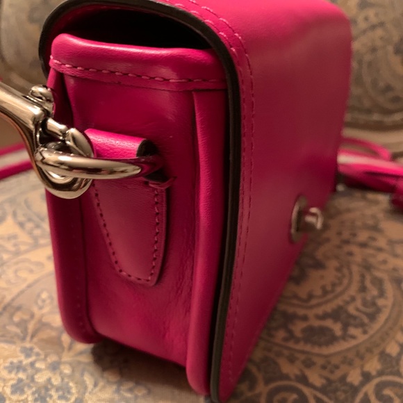 XX SOLD XX ๐COACH NEW without tags Leather Handbag in Cool Pink๐๐ป - Picture 12 of 16